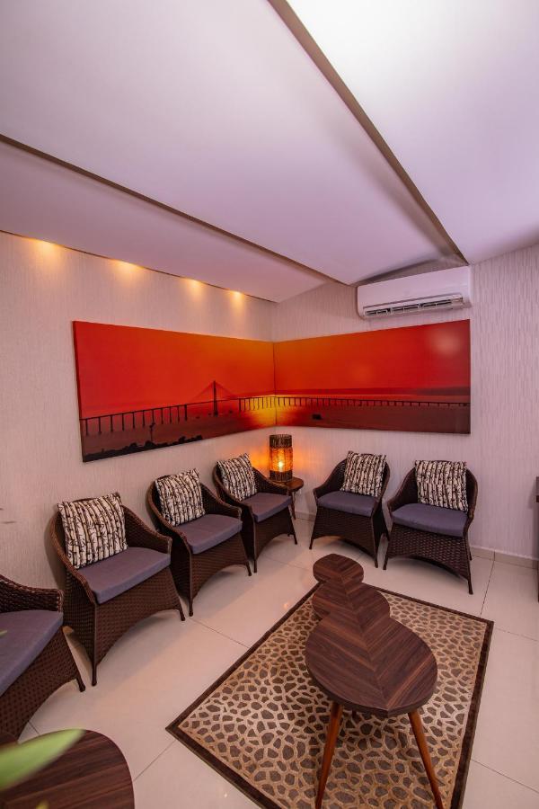 Ramada By Wyndham Manaus Torres Center Hotel Екстериор снимка