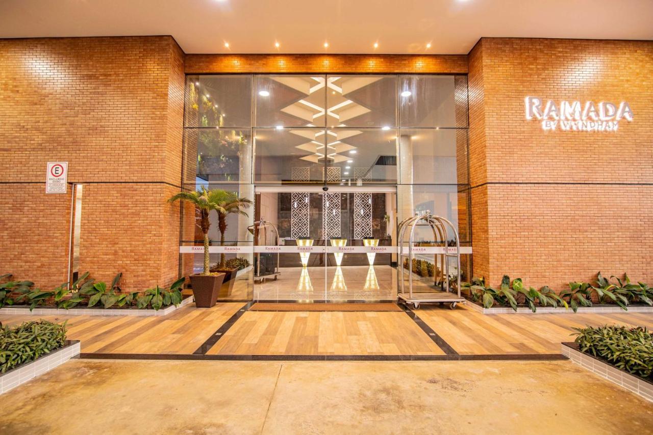 Ramada By Wyndham Manaus Torres Center Hotel Екстериор снимка