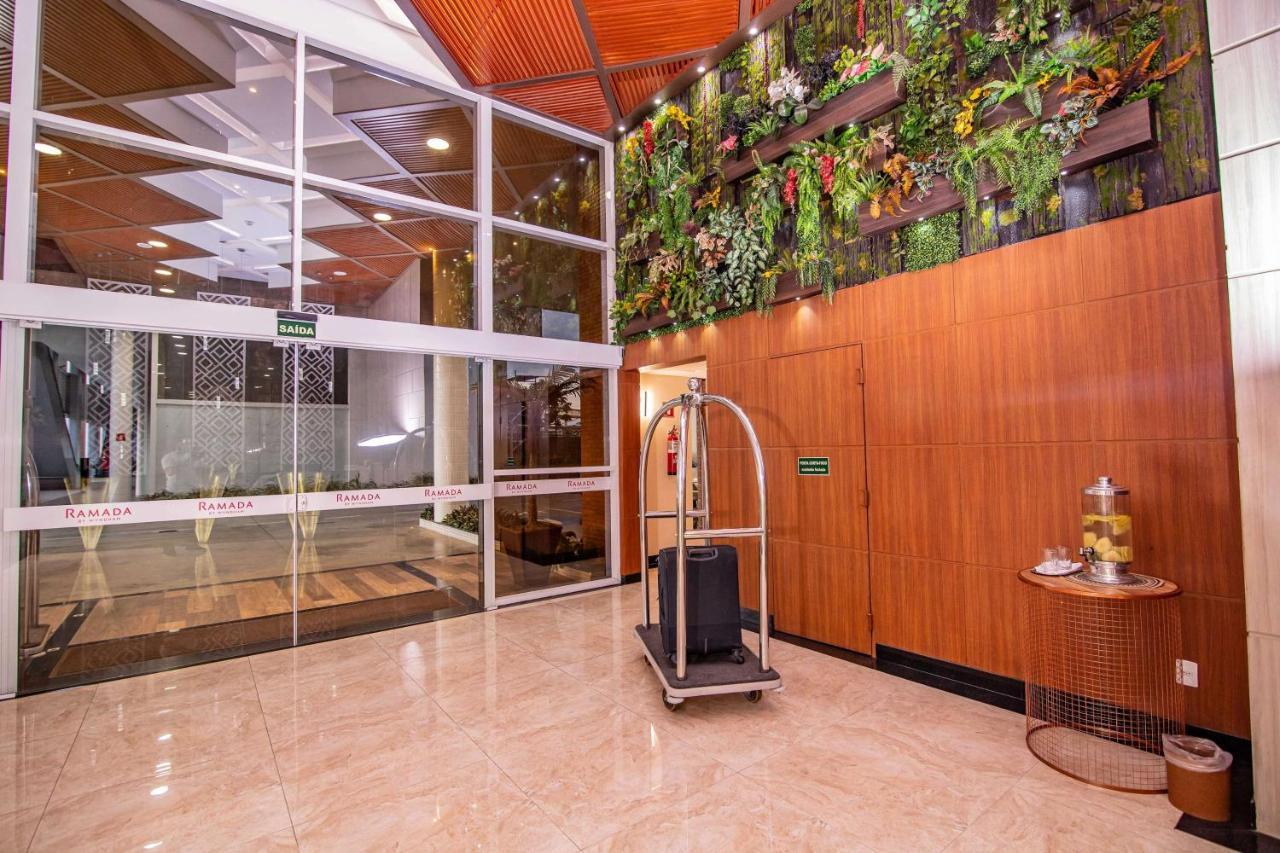 Ramada By Wyndham Manaus Torres Center Hotel Екстериор снимка
