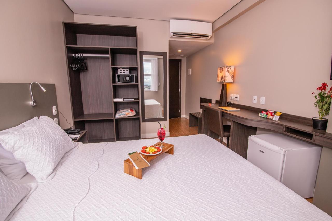 Ramada By Wyndham Manaus Torres Center Hotel Екстериор снимка
