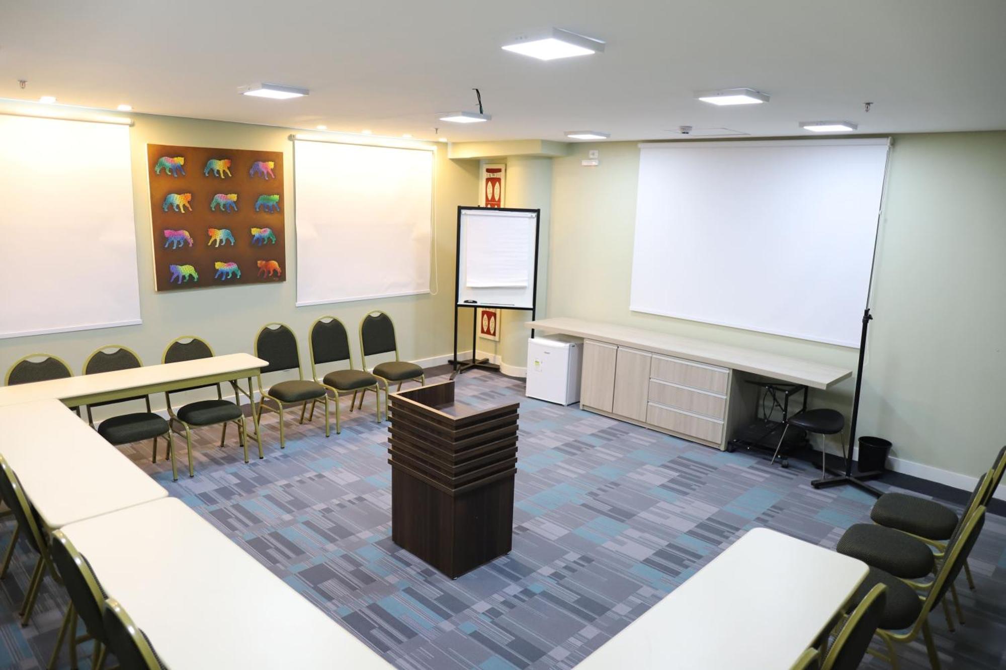 Ramada By Wyndham Manaus Torres Center Hotel Екстериор снимка