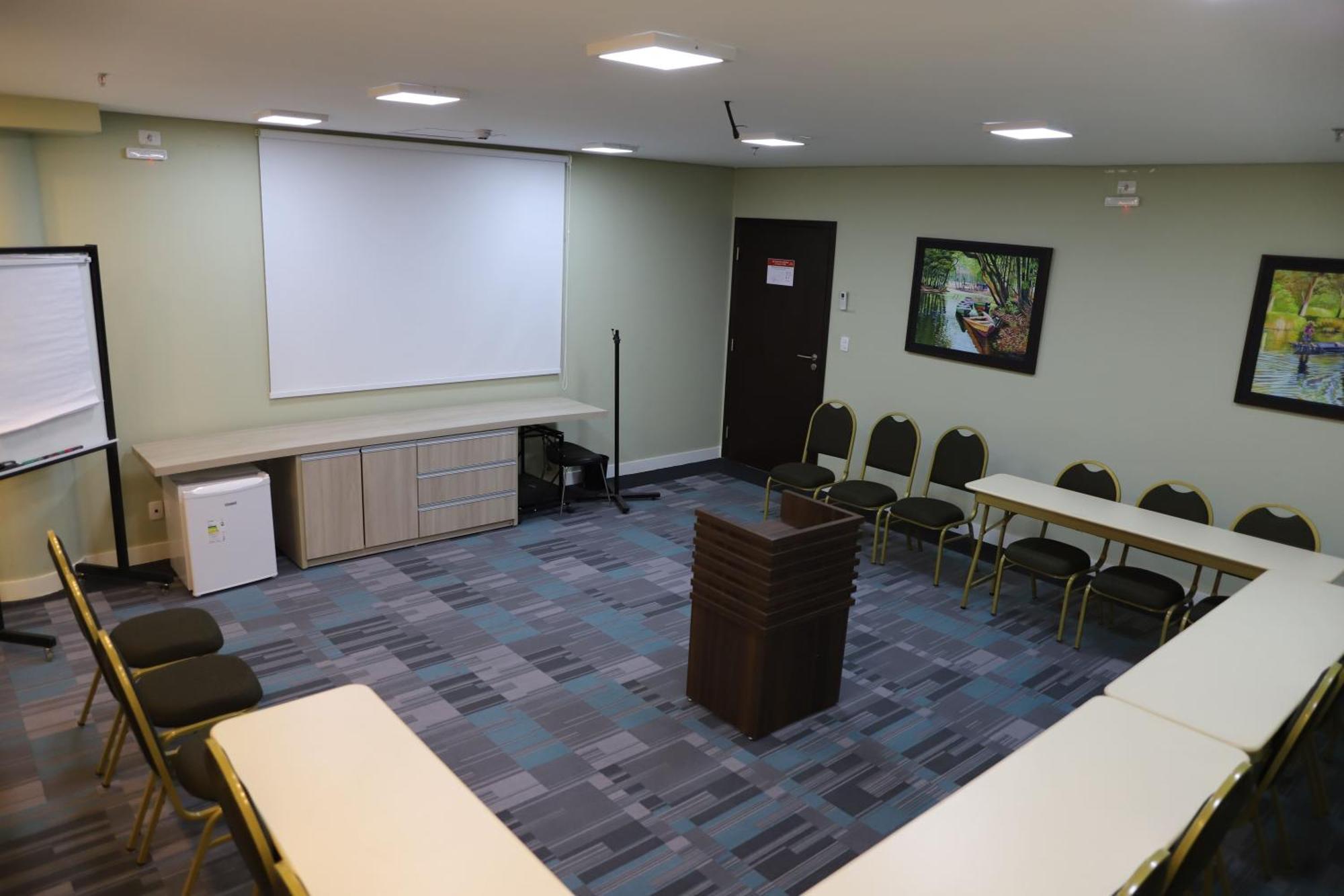 Ramada By Wyndham Manaus Torres Center Hotel Екстериор снимка